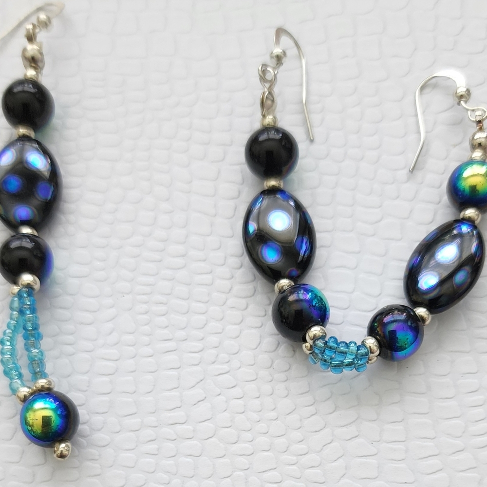 Handcrafted New Style Earring.